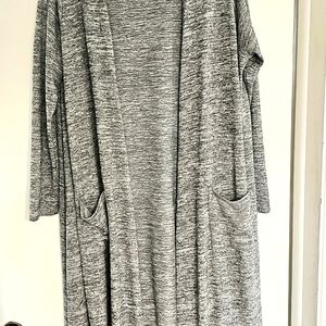 LULAROE SARAH CARDIGAN XL in Gray